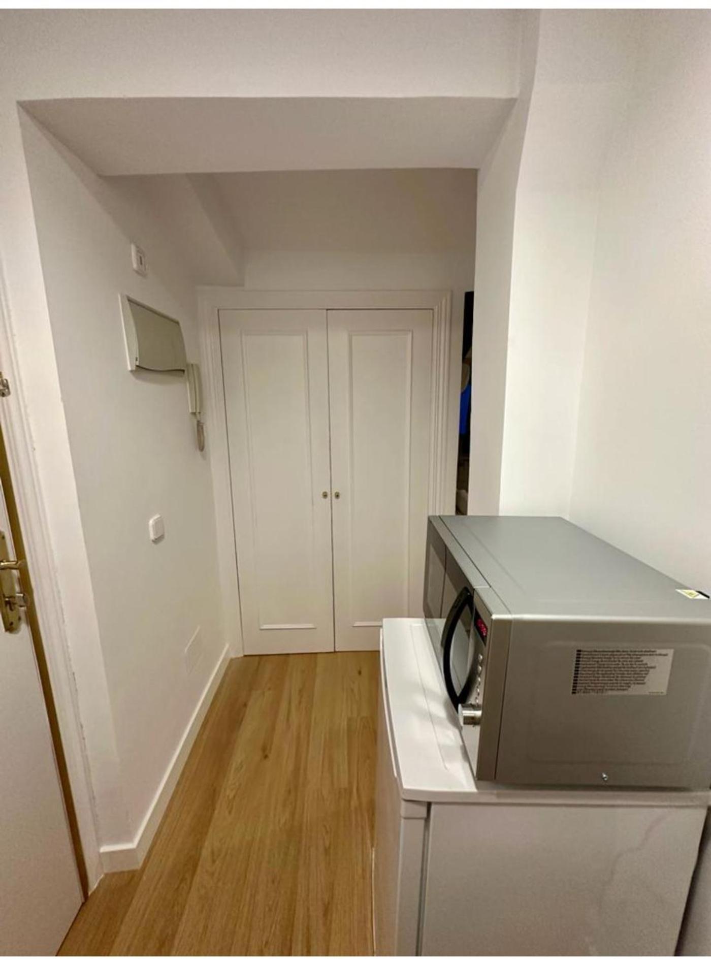 Fashion Design Loft En Calle Carretas-Sol Para 4Pax 马德里 外观 照片